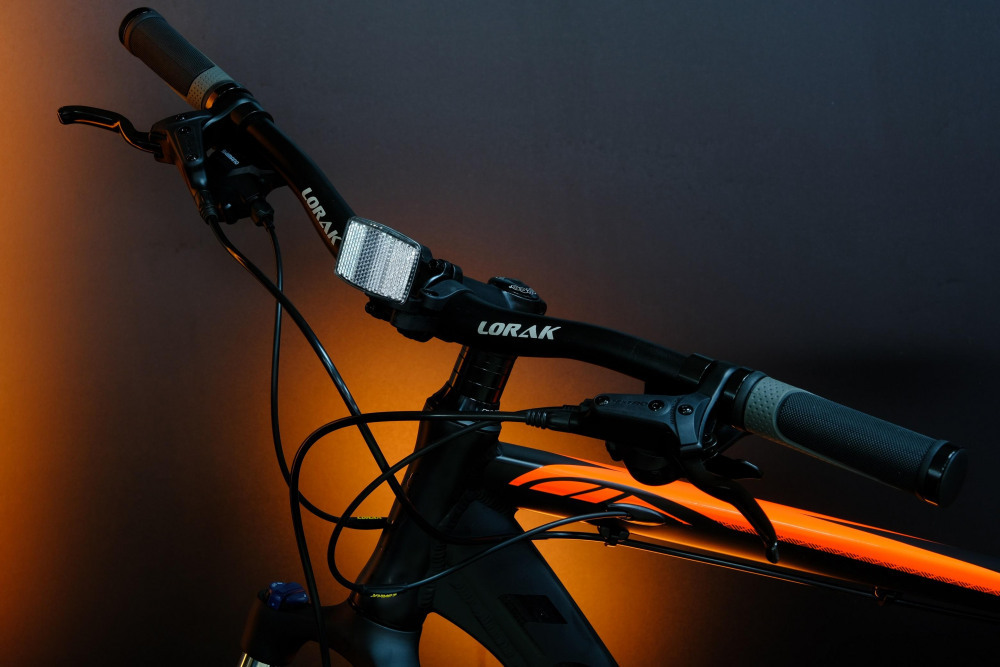 Lorak 6.0 Матовый Чёрный/Оранжевый рама 17 (на рост 155-173)